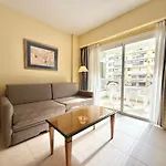 Lägenhet Pyr & Pool Private *