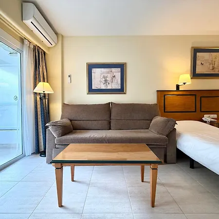 Pyr & Pool Private Lägenhet Fuengirola