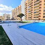 Pyr & Pool Private شقة