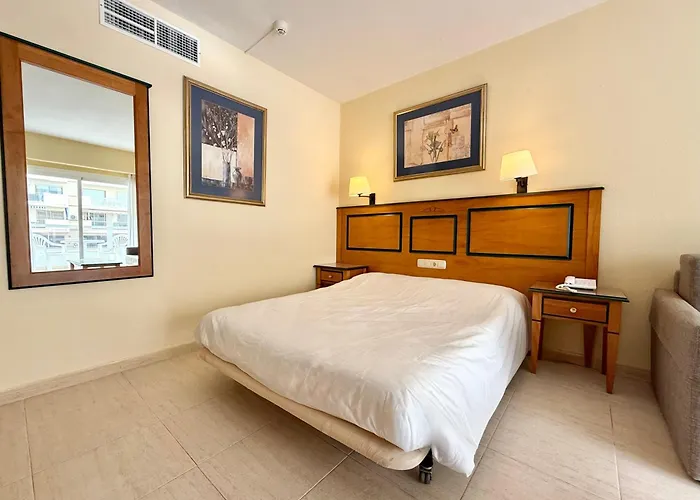 Pyr & Pool Private Fuengirola