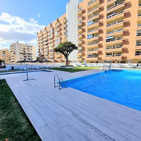 Pyr & Pool Private Lejlighed